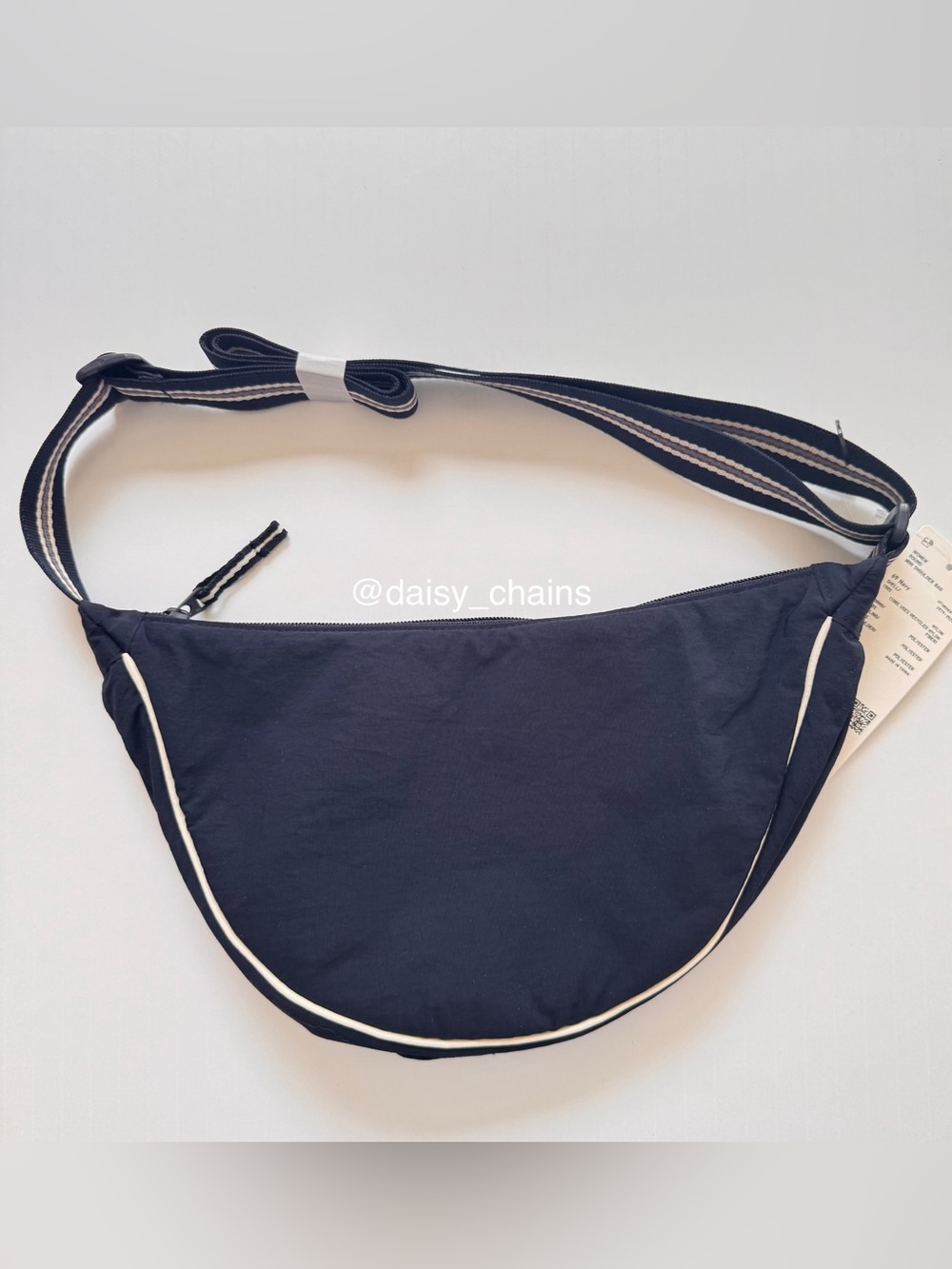 Uniqlo Round Mini Shoulder Bag